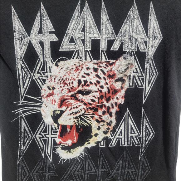 Def Leppard Women's Band Cheetah T Shirt XSmall - Picture 4 of 6